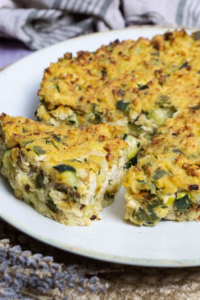 Frittata vegana de calabacín y champiñones Frittata vegana de calabacín y champiñones